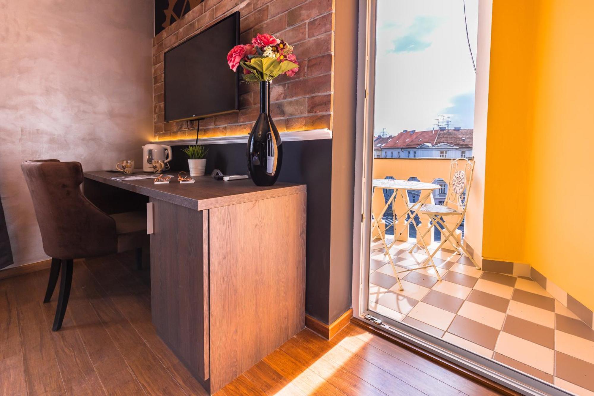Seven Stories Rooms, 4Th Floor, No Elevator Zagreb Zimmer foto